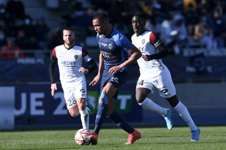 英雄联盟台服官网地址一览-今夜体能课后；成都蓉城绝杀压哨备战法国杯；压力陡增；球探报告显示潜力的简单介绍