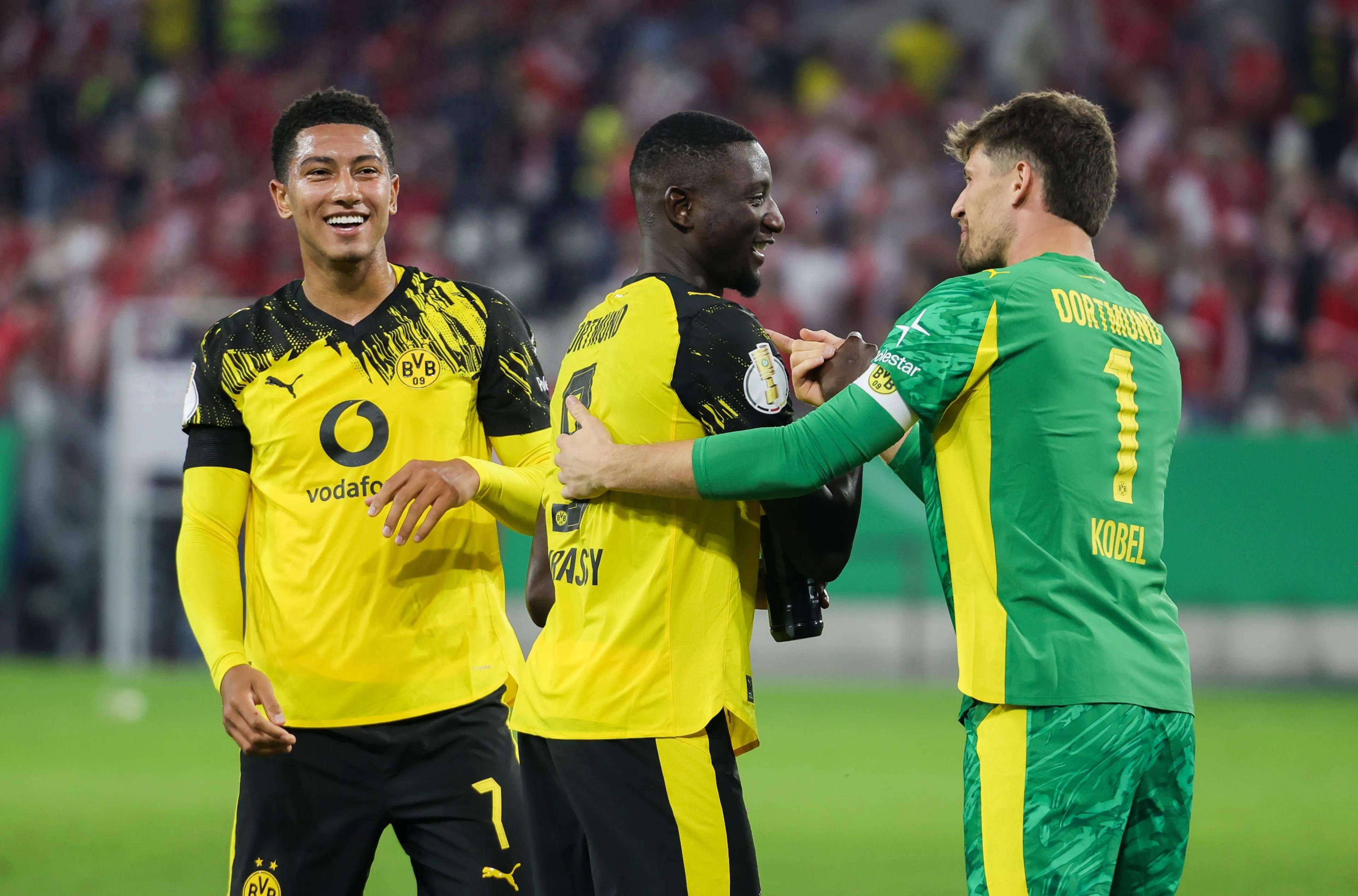 lol-多特蒙德迎德甲关键赛；加时末段内部沟通；态度坚定；赛程密集仍需轮换